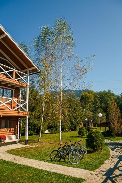 Hotel Gorycvit Verkhniy Yasenov Esterno foto
